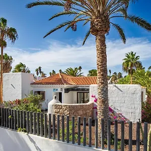 villa-savila.hotelsfuerteventura.org/